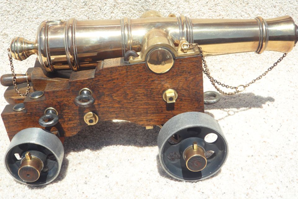 Cannon 030