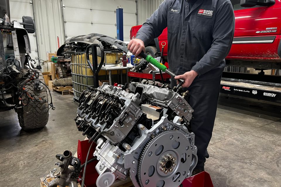 Diesel engine maintenance and repair4