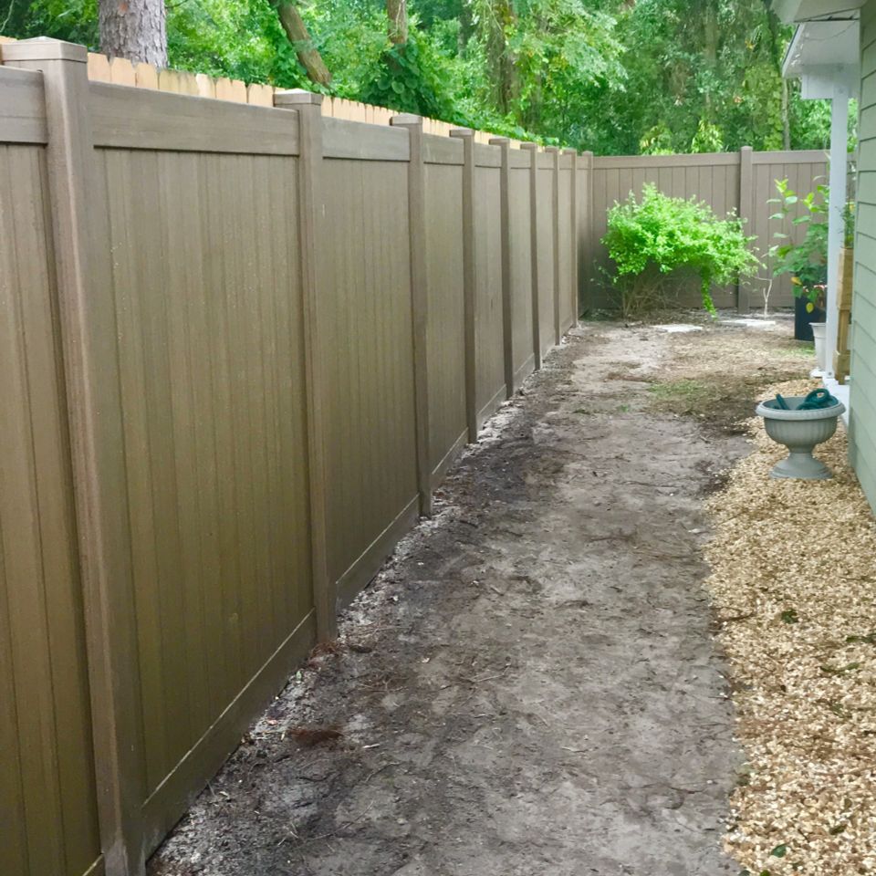 Space coast fence wood privacy