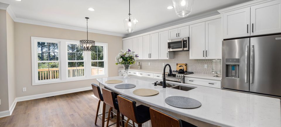 14 web or mls 7k5a2923