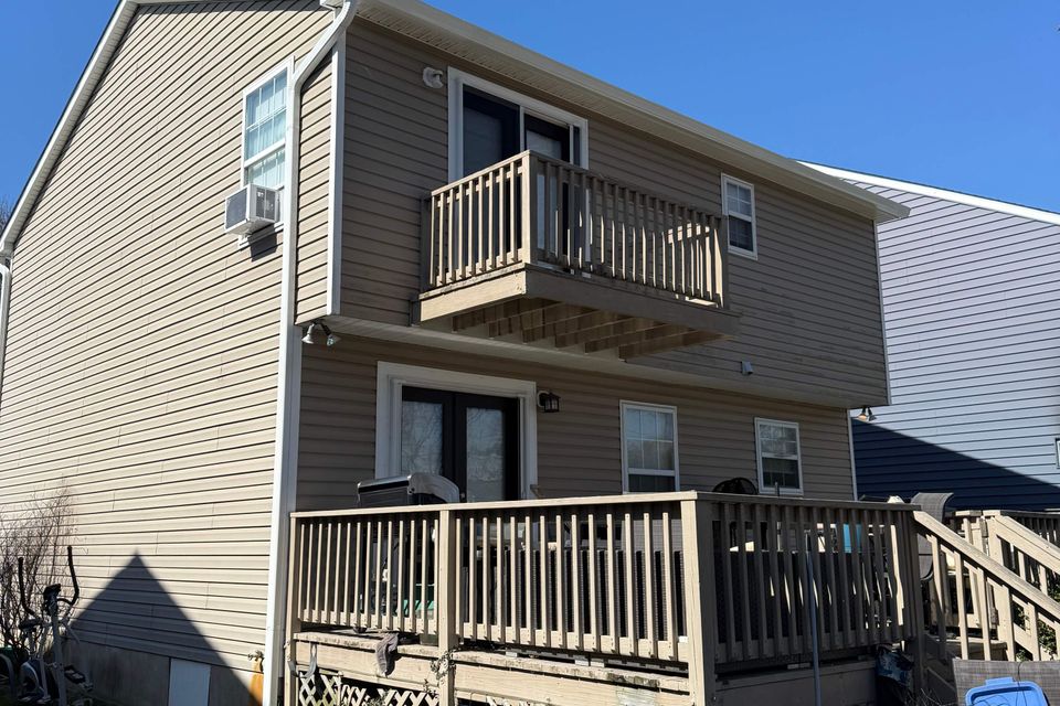 E21810bb ec43 4212 932c 75f6b7e5a8c8