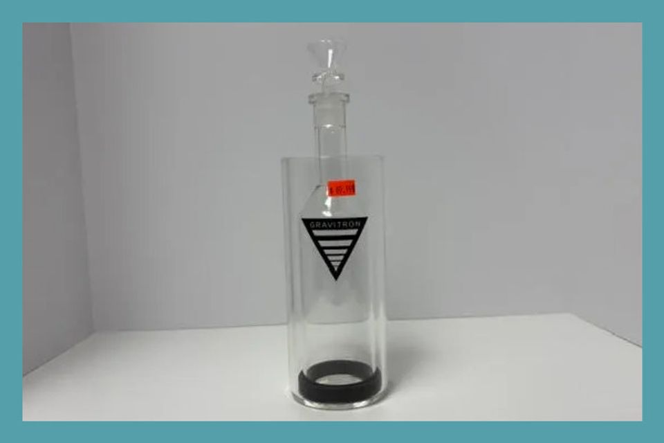 Grav Gravitron Medium Water Pipe