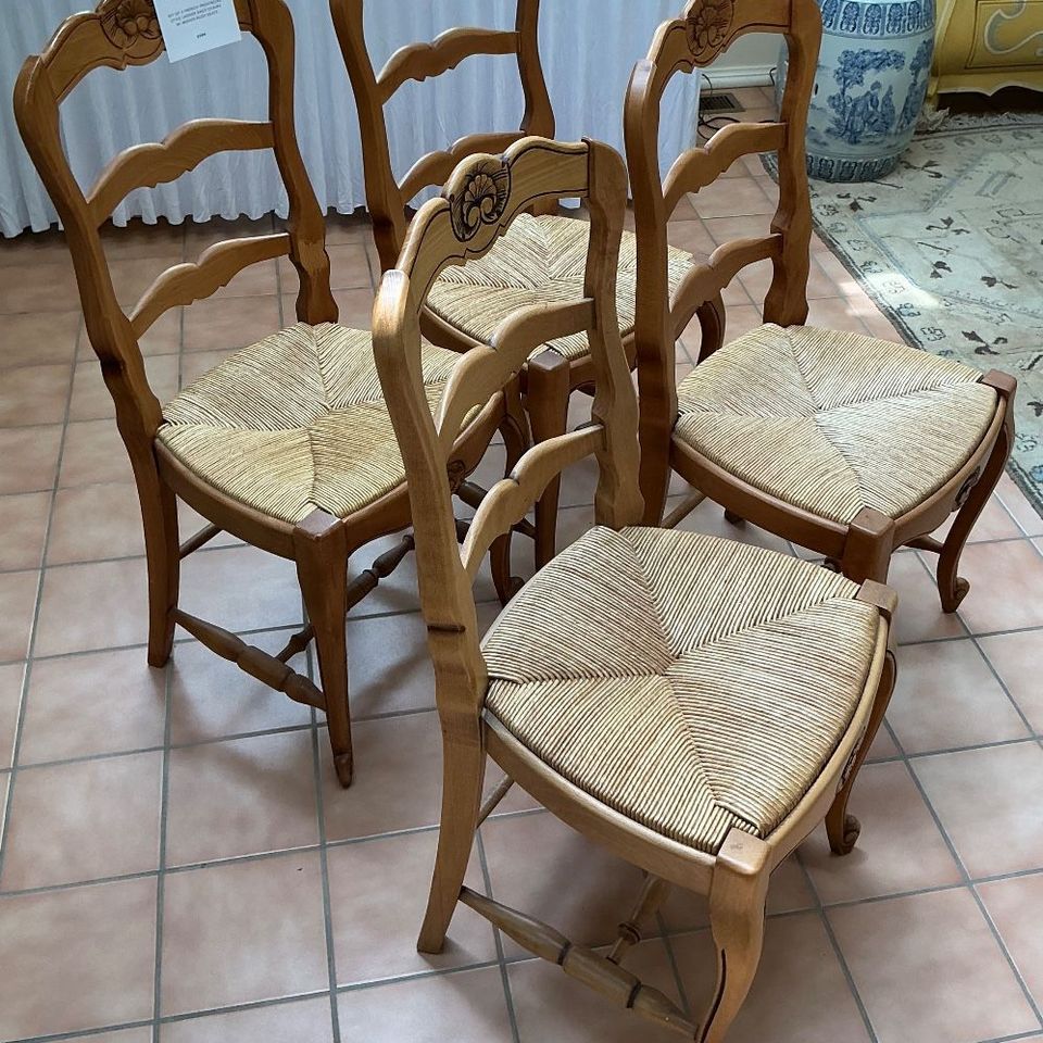 Larrison estate sales woodfield cincinnati056