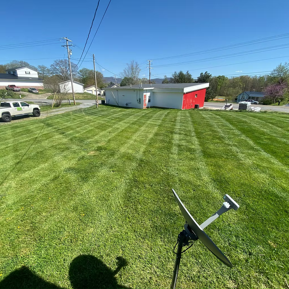 Mowing landscaping johnson city60