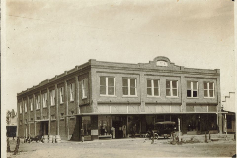 Poth building   courtesy gene maeckel