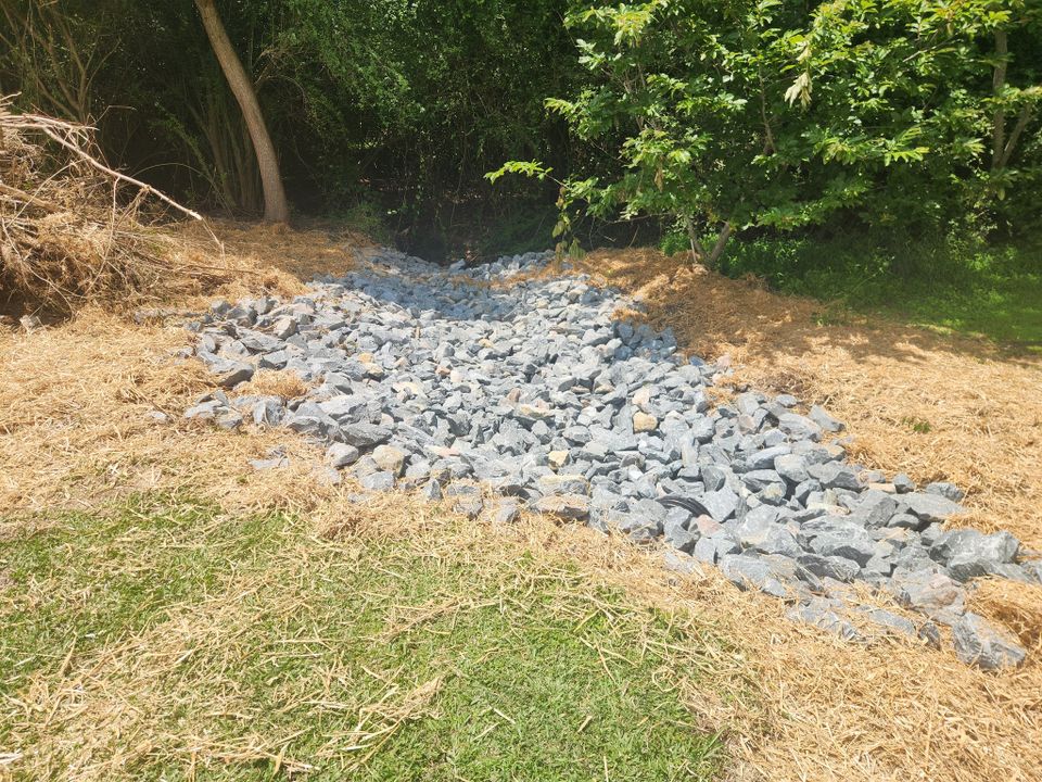 Ciceley Basden Trucking, Land Clearing Services NC, Land Clearing Services SC, Grading Services NC, Grading Services SC, Hauling Services NC, 