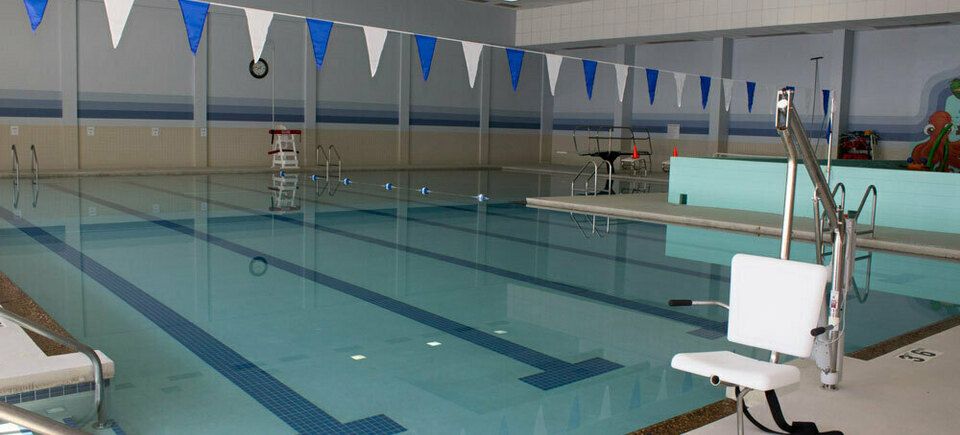 Pool stairs overall