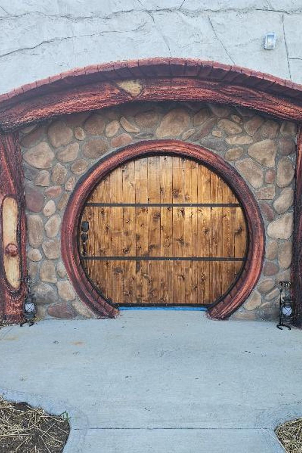 Unit d door