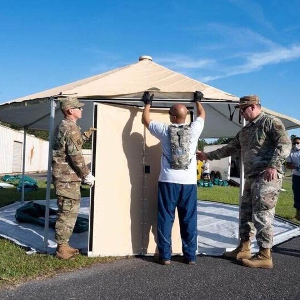 Tent1