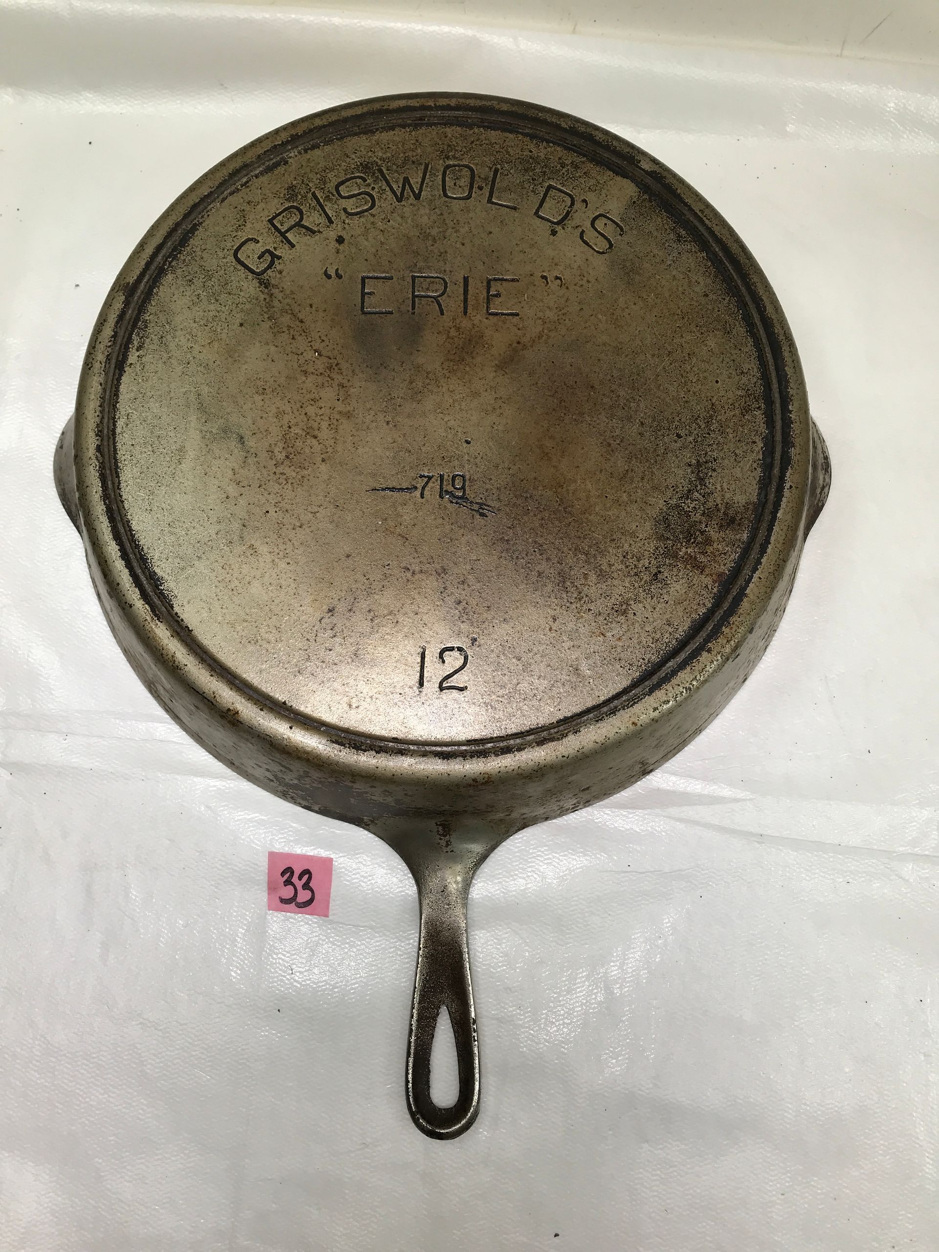 Sold at Auction: 4- Cast Iron Skillets