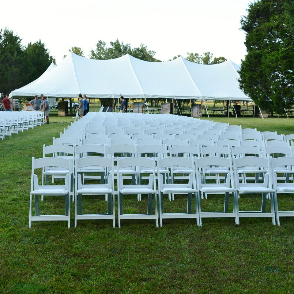 Chairs w tent 20170411 29632 vn2udn
