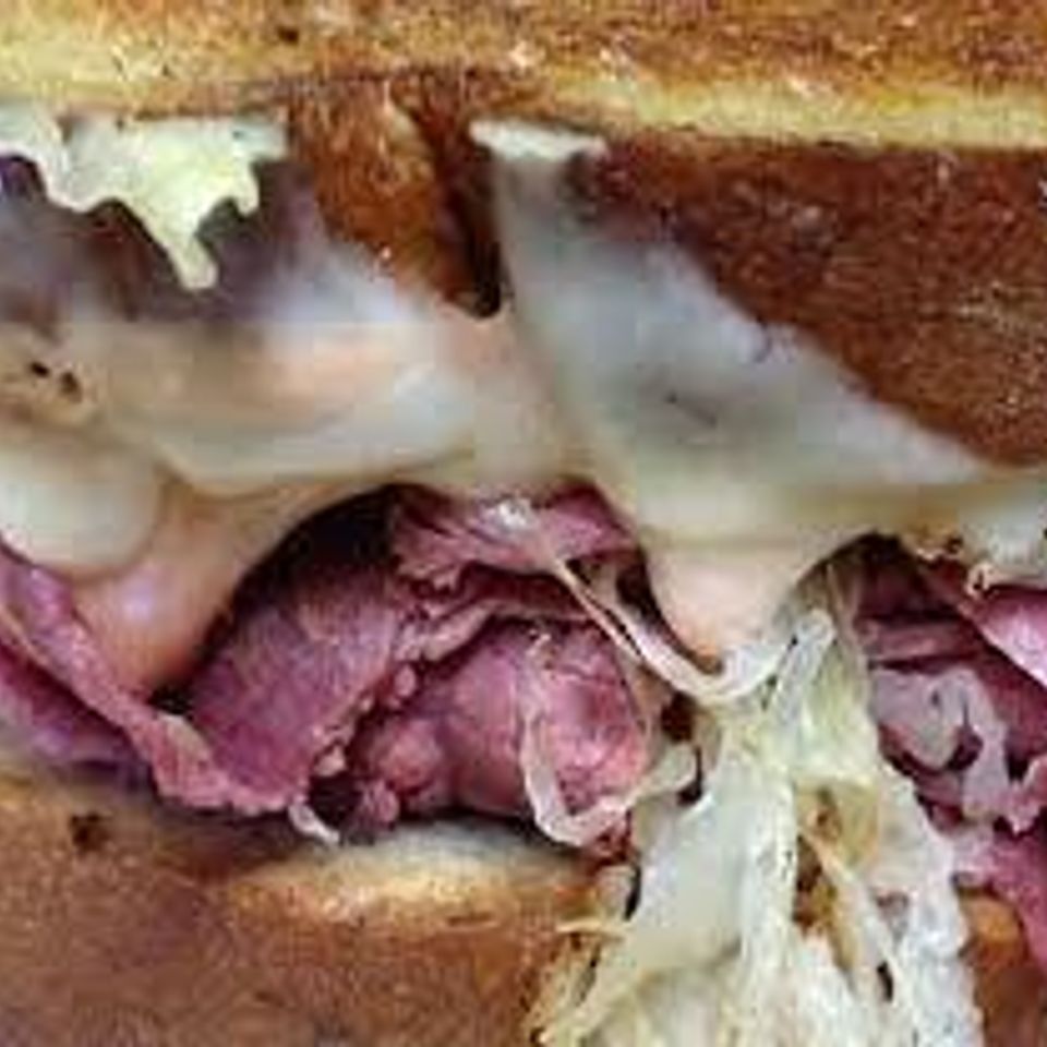 Corned beef sandwich