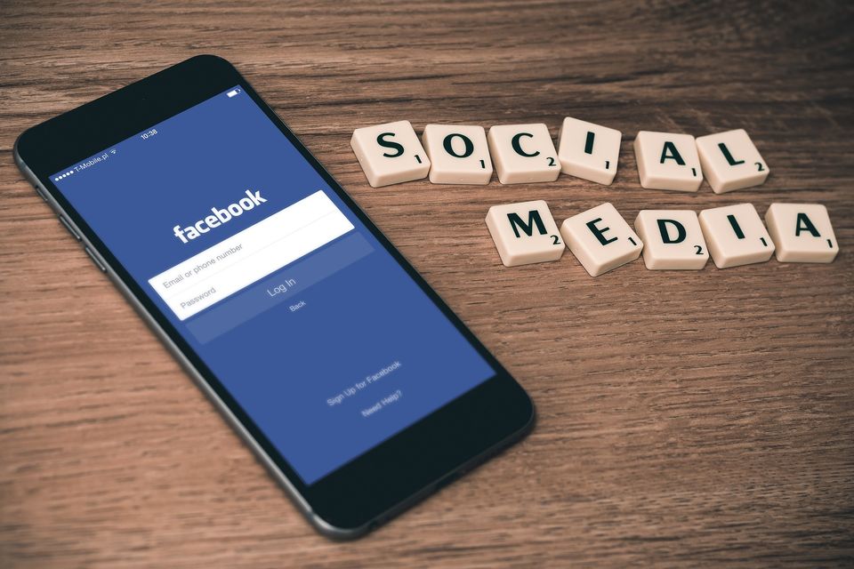 Social media g8c142568a 1920