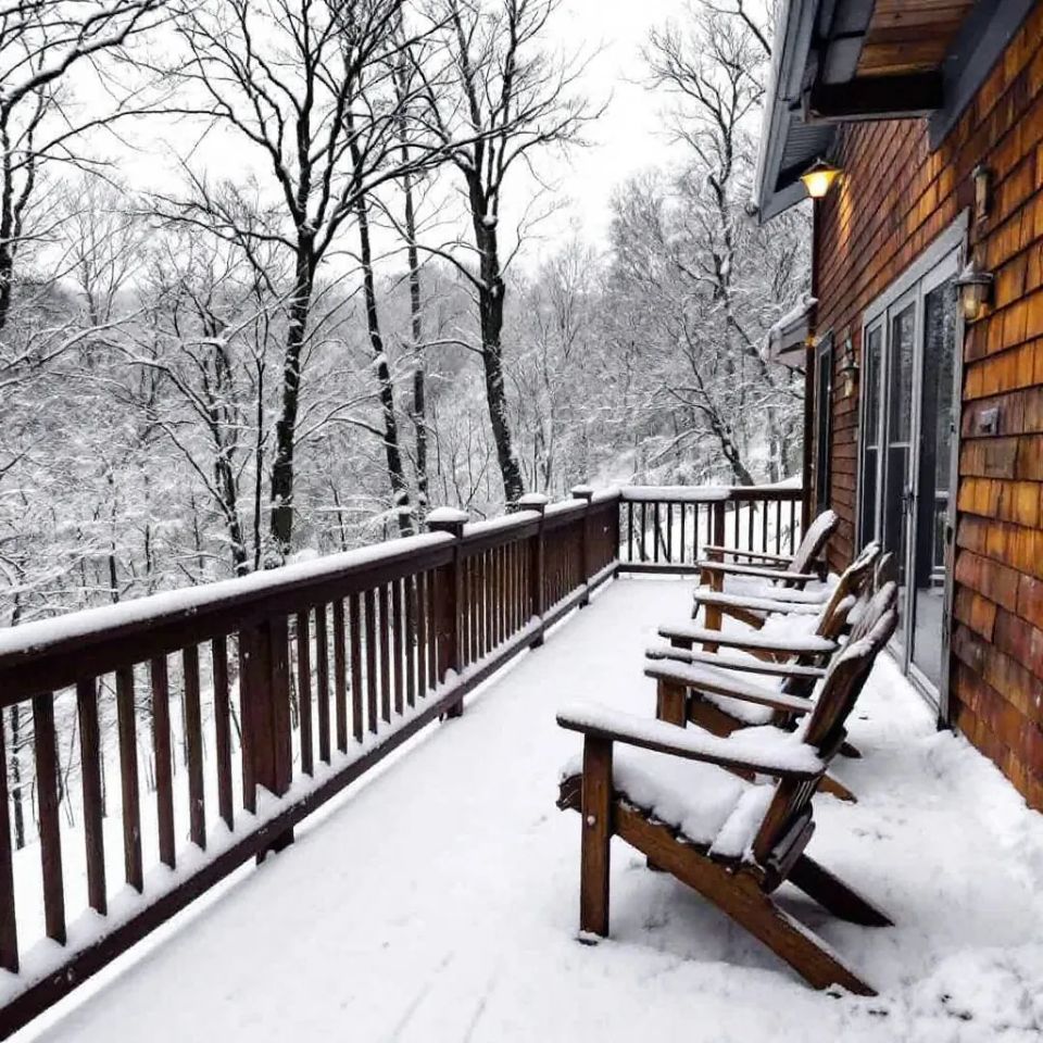 Winter deck pa