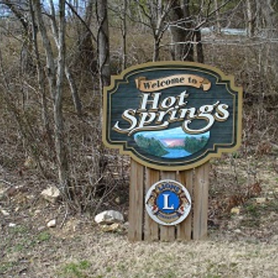 Hot springs welcome sign