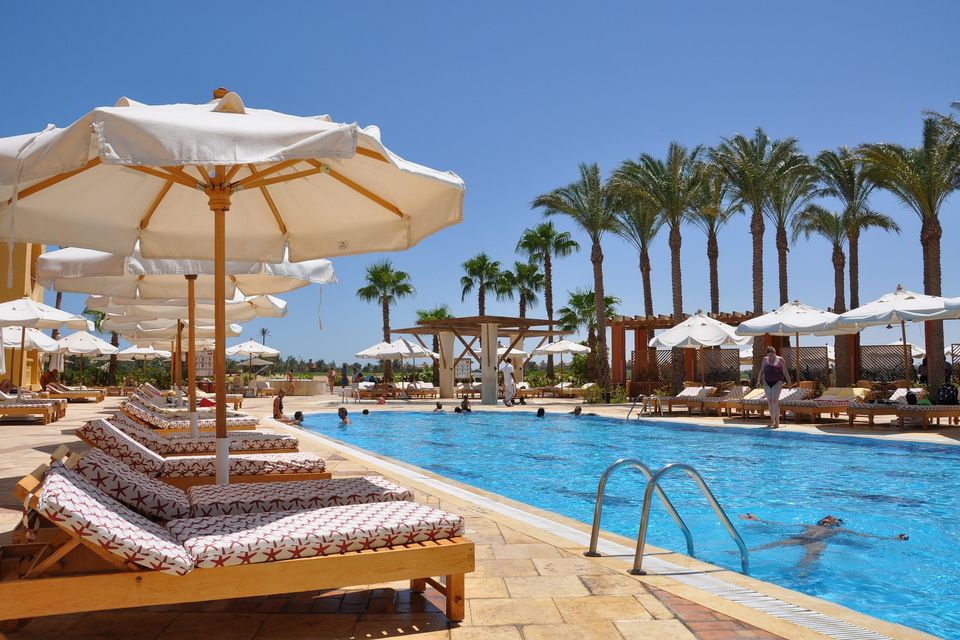 Pool gea4434150 1920