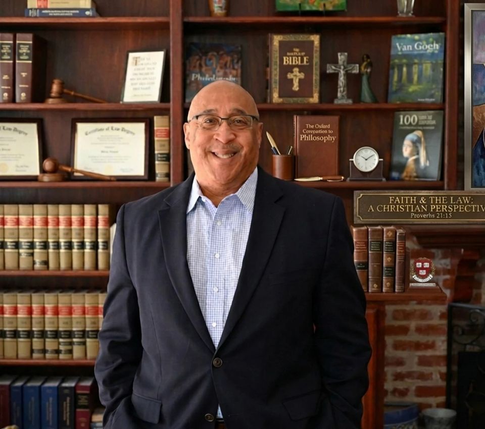 Ken fabre headshot in office