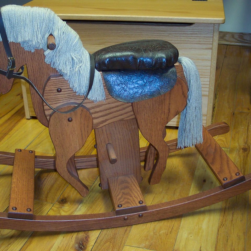 Clip cloc rocking horse