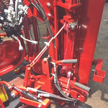 Dairymanint hydrauliclegclamps
