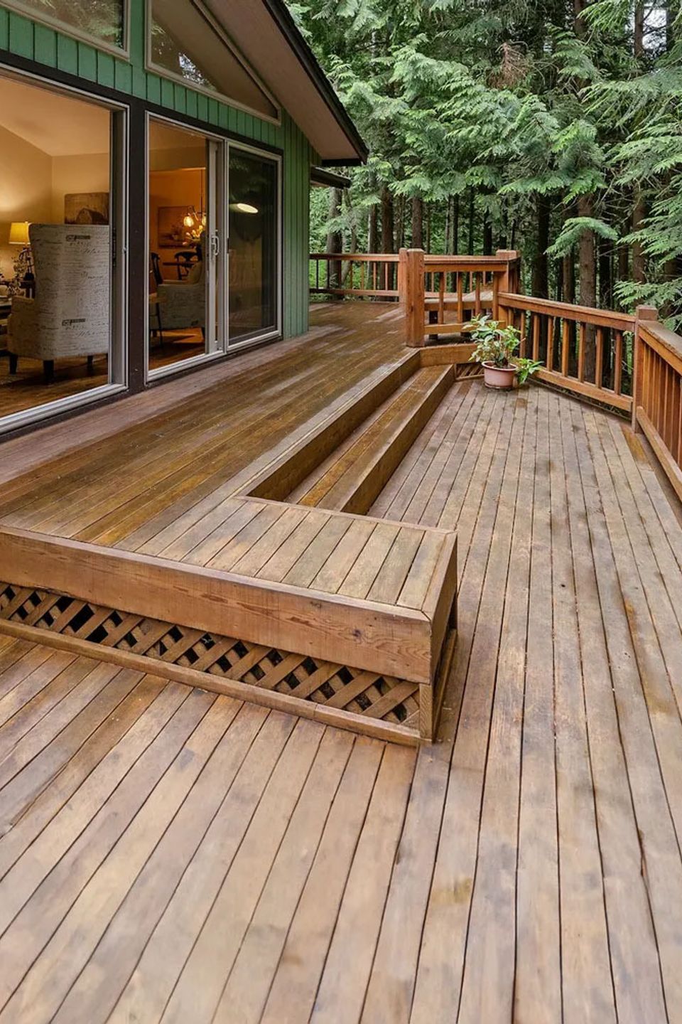 Stock deck