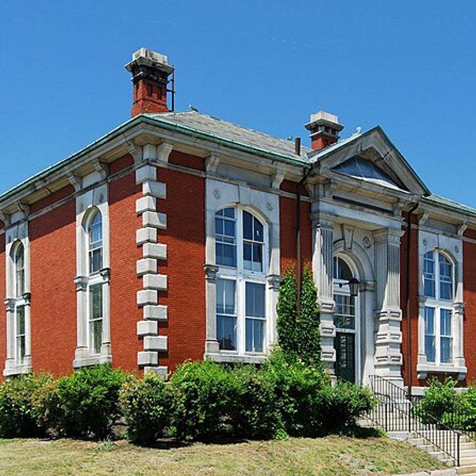 Braintree old library