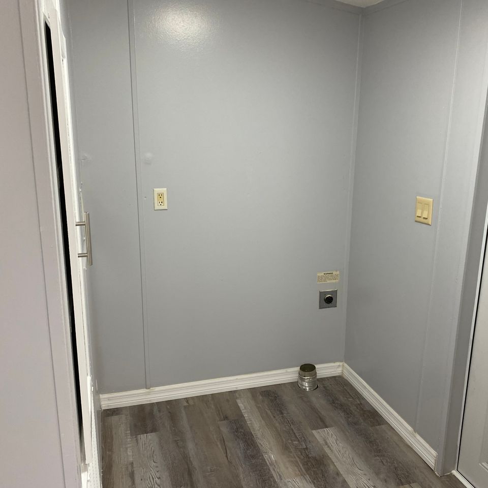 1491 utility room