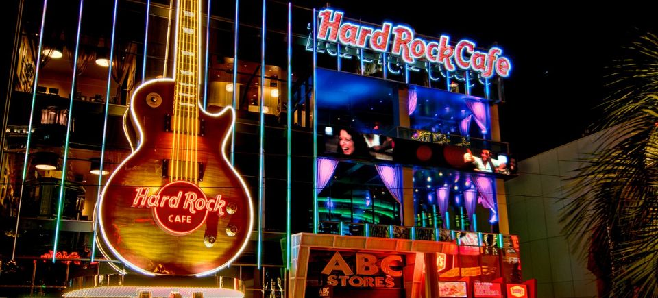 Hrc las vegas strip exterior 0021 retouch