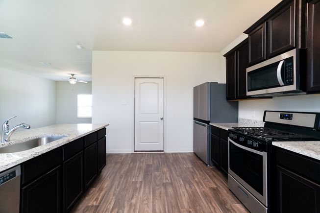 10 15319 harbor lndg 10 mls