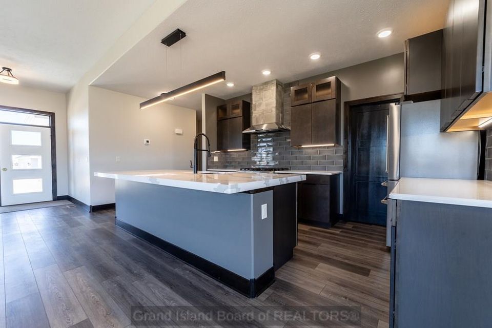 431 ponderosa grand island  ne 68803 a 6