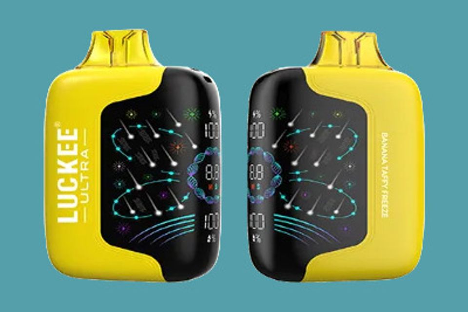 Luckee Ultra Banana Taffy Freeze Disposable Vape