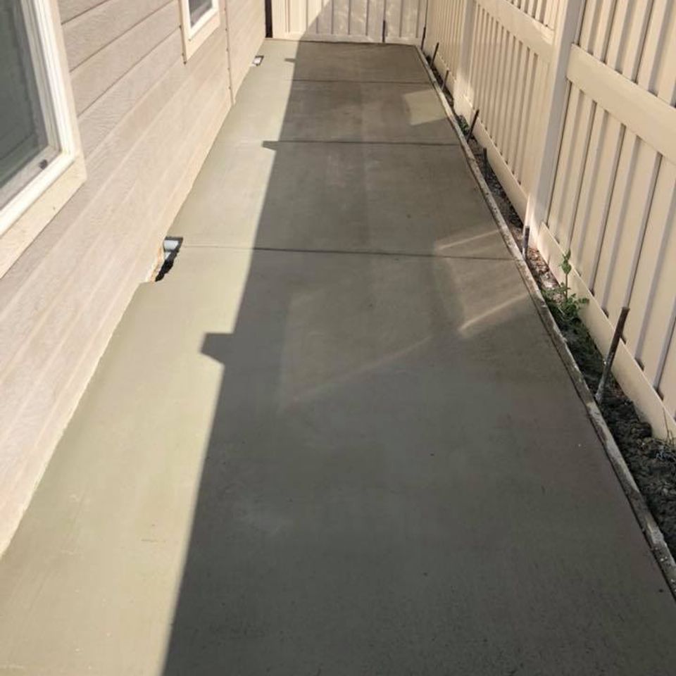 Concrete sidewalk in Eagle Idaho