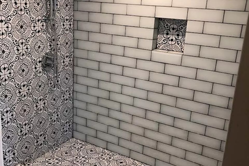 1600