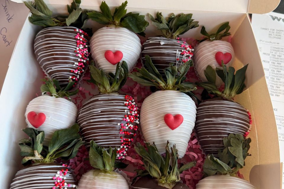 valentine day strawberries
