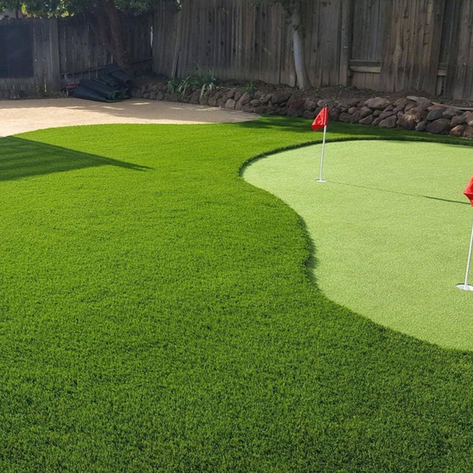 Grn envy artificial turf putting greens 13