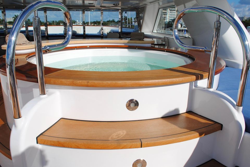 Larsen9236 jacuzzi g444df93ff 1920