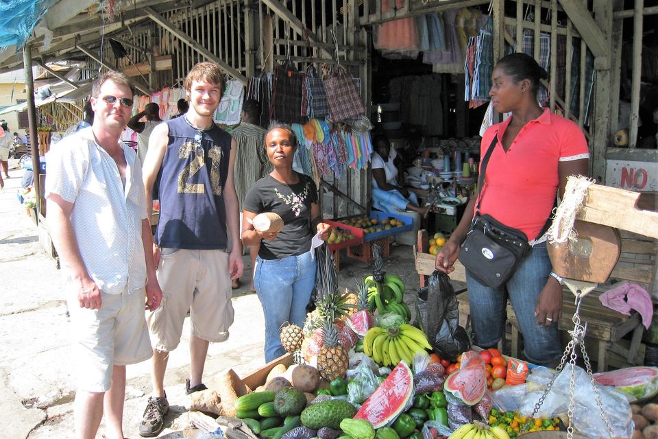 Market in sav la mar