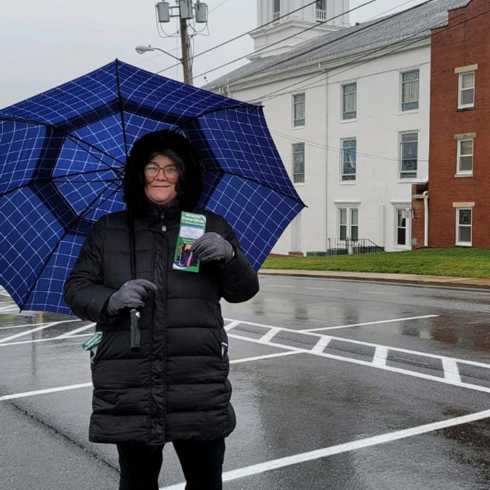 Vote amanda stone ginnes