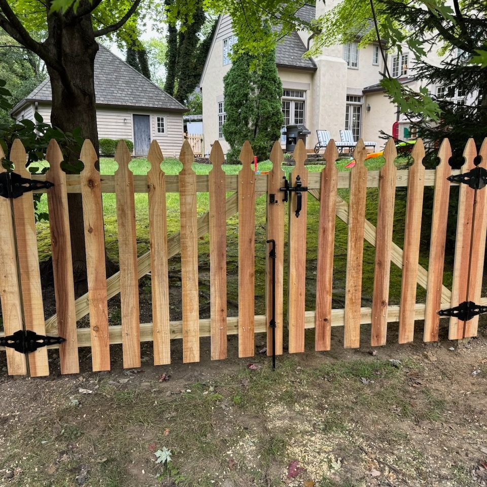 Fence gate install cincinnati  030