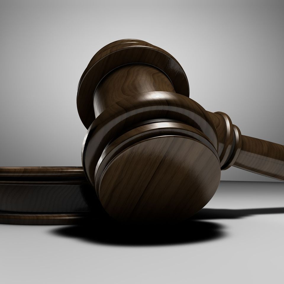 Judge g6b1d73d59 1920