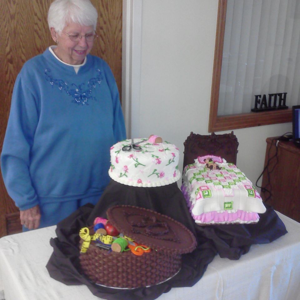Cakes misc 12720180617 9393 wchfk5