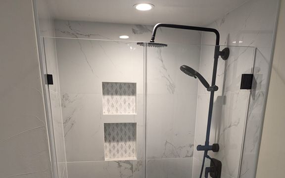 Bathroom shower 8x5
