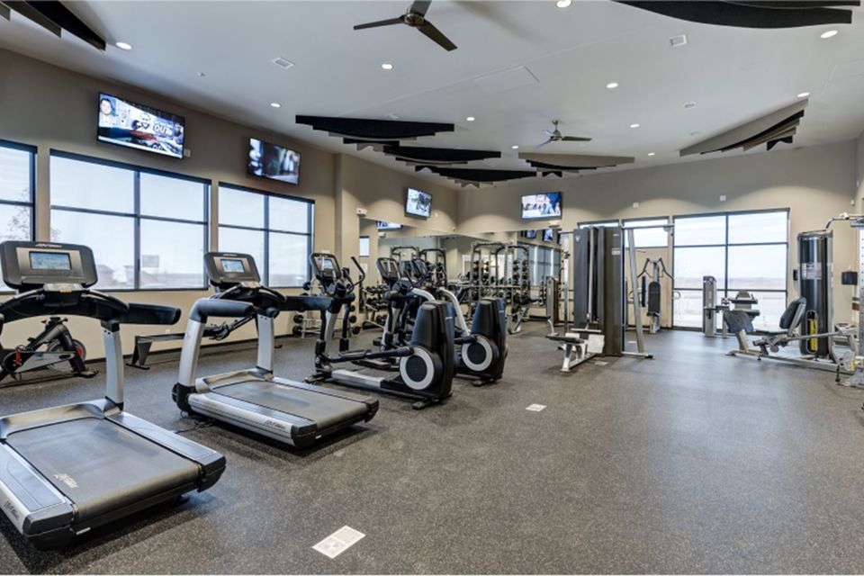 Barefoot lakes fitness center