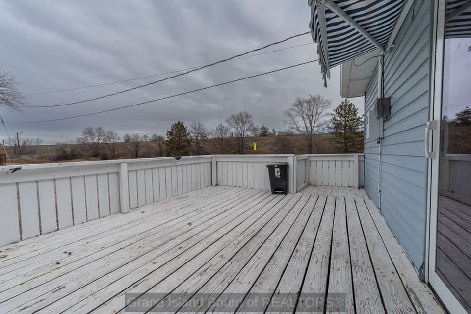 512 e 19th st grand island d 3