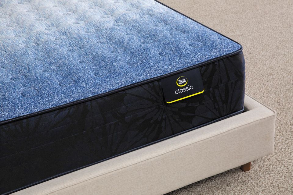 Jpeg small se24 sertaclassic brecon fm room detail topcorner 240125 0804