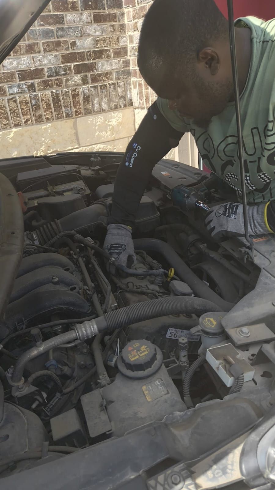 Guy Auto Repair  LLC