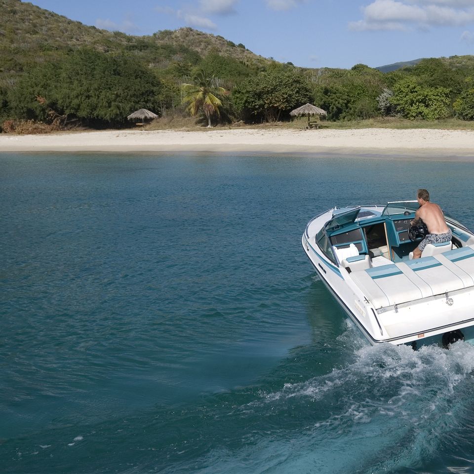 Bigstock a speedboat in the turquoise w 18575699