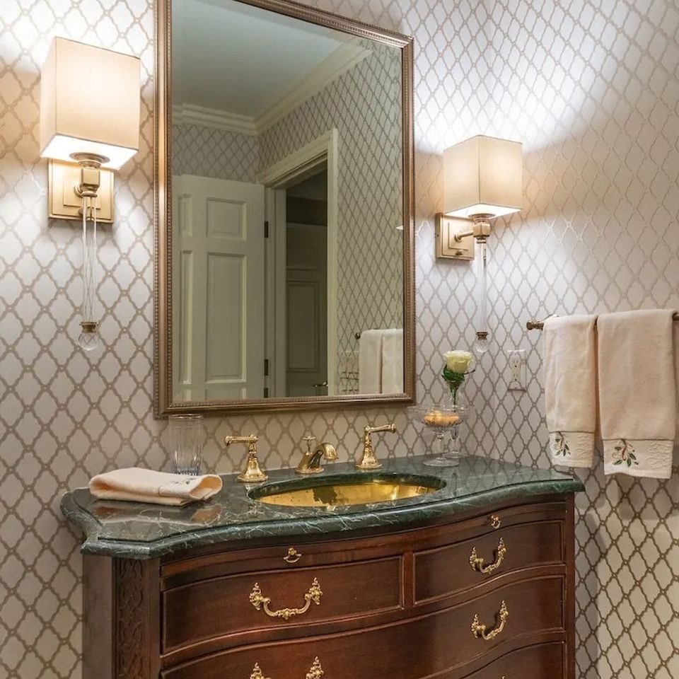 Imgi 80 bathroom4 1920w