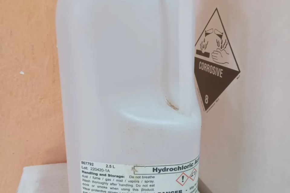 Hydrochloric acid acs 2.5l original