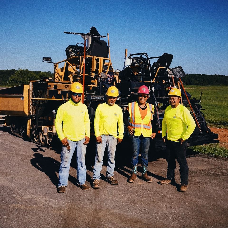 Diamante's Construction, Diamante's Paving, Asphalt Paving, Residential Asphalt Paving, Commercial Asphalt Paving,