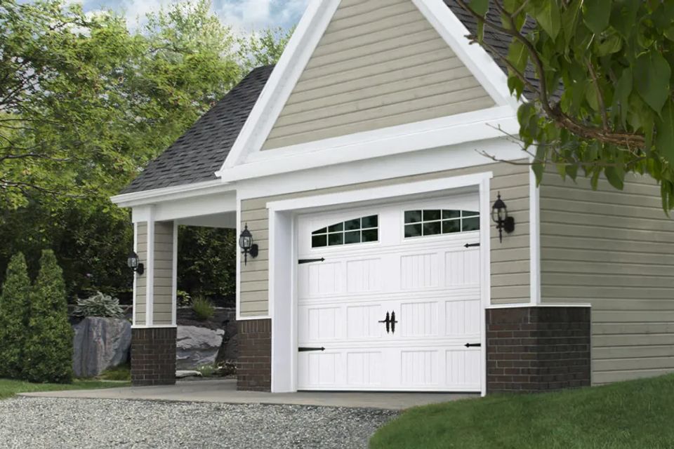 Shaker cs short 1 9x7 white.jpg